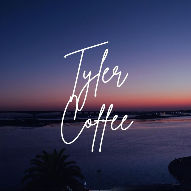 自家焙煎Tyler珈琲( @tyler_coffee_ )さんがジオーシャンにて出店します☕
⁡
弁天島プリンとのお得なセット割もご用意しました✨️
⁡
⁡
⁡
自家焙煎Tyler珈琲さんは普段、月1回マルシェ販売とオンライン販売をされている弁天島出身の珈琲店です。
⁡
今回は浅煎りと中煎りの珈琲豆を使用したコーヒーで、バランスの良い飲みやすいもの・フルーティーで酸味を感じられるものなど、色々なフレーバーで用意してくださっています！

最近人気の、落ち着いた深みのある水出しコーヒーも販売予定です！
⁡
⁡
⁡
【日時】
8/10(日)11:30～
※売り切れ次第終了
⁡
⁡
【販売予定】
・コーヒー(HOT/ICE) 500円
・水出しコーヒー 500円
・カフェオレ(HOT/ICE) 600円
⁡
コーヒー(HOT/ICE) は2種類販売予定です。
カフェオレはオーツミルクを使用しています。
⁡
⁡
【BENTENJIMA CAFE×自家焙煎Tyler珈琲コラボ】
弁天島プリンとコーヒーのお得なセット割もご用意しております🍮

⁡
⁡
皆さまのご来店、心よりお待ちしております☕️
⁡
ーーーーーーーーーーーーーーーーーーーーーーーーー
プロフィールはこちら↓↓↓
@bentenjima_cafe_ocean 
⁡
⁡
【アクセス】
〒431-1202
静岡県浜松市中央区呉松町1768-1
浜名湖弁天島リゾートホテル
THE OCEAN(@the.ocean.hotel )1階
🚃弁天島駅から徒歩1分
🚗浜松西ICから車で20分
⁡
【営業時間】
11:30～20:00（火曜定休）
⁡
【お問い合わせ先】
公式サイトのお問い合わせメール、または電話(053-592-1155)にお願いいたします。
⁡
ーーーーーーーーーーーーーーーーーーーーーーーーー
⁡
#ジオーシャン #弁天島 #浜名湖 #弁天島プリン #浜松カフェ #浜名湖カフェ