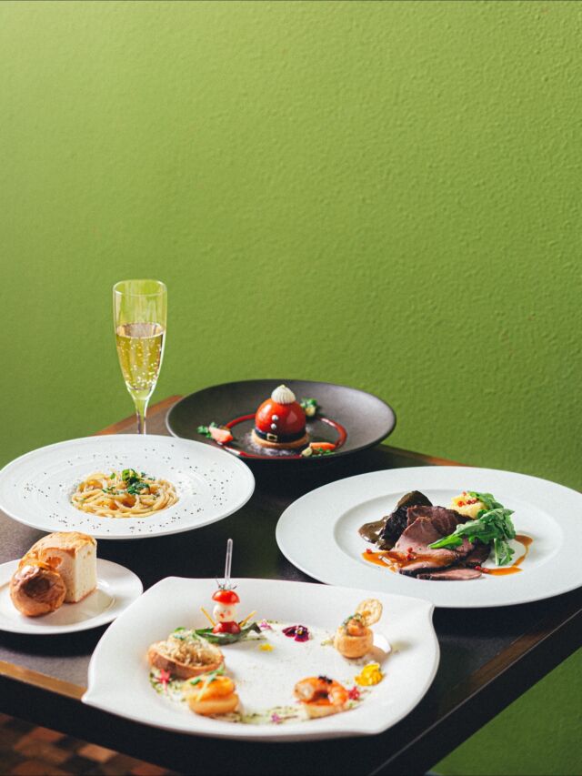 🎄Xmasランチのご案内🎄
⁡
⁡
今年のXmasランチは、なんとTHE AKATORII初のコース料理🍽️
お子様のコース料理デビューにもおすすめです👧🏻
⁡
⁡
また、コース料理ではありますがいつものカジュアルな雰囲気です。
ご友人やご家族と、日々のちょっとしたご褒美としてもぜひご利用くださいませ✨️
⁡
⁡
⁡
【クリスマス限定コース　2,800円】
※乾杯用ノンアルコールスパークリングワイン付き
⁡
《オードブル》
シラスガーリックトースト／カプレーゼ／ホタテのミキュイ／スモークサーモンのムース シュー詰め／海老のテリーヌ
⁡
《パスタ》
カチョ エ ペペ
⁡
《メイン》
ブッフブルギニオン＆ローストビーフ
トリュフ入りのマッシュポテト
⁡
《デザート》
イチゴのムース サンタクロースver.
⁡
⁡
【お子様ランチ　1,500円】
オムライス／エビフライ／ソーセージ／ポテトフライ／サラダ／デザート
⁡
⁡
【開催日】
2025年12月18日(木)～25日(木)
※通常は定休日ですが、23日(火)、24日(水)も開催いたします。
⁡
⁡
【時間】
11:00／12:00／13:00開始の3部制
⁡
⁡
【ご予約方法】
・公式HP(ハイライト「Xmasランチ」またはプロフィールのリンク「メニュー・ご予約はこちら」から)
・電話(053-592-1155)
のいずれかから承ります。
⁡
⁡
ーーーーーーーーーーーーーーーーーーーーーーーーー
プロフィールはこちら↓↓↓
@the_akatorii.the_ocean
⁡
⁡
【営業時間】
11:00～14:00（火・水曜定休）
※詳細は営業カレンダーをご確認ください※
⁡
【ご予約方法】
プロフィールのリンク「ご予約はこちら」
またはお電話(053-592-1155)から承ります📞
⁡
【お問い合わせ先】
公式HPのお問い合わせメール、または電話(053-592-1155)にお願いいたします。
⁡
⁡
ご来店心よりお待ちしております。
ーーーーーーーーーーーーーーーーーーーーーーーーー
⁡
#浜松ランチ  #クリスマス  #クリスマスランチ