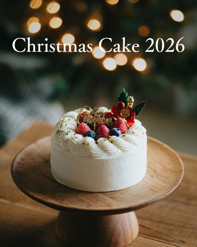 クリスマスケーキ2026🎂🎄
ご予約の詳細はこちら⬇️
⁡
⁡
≪予約方法≫
 TEL：053-592-1155 
お電話にてご予約を承ります
⁡
≪予約締切≫
2026年12月15日(火)
⁡
≪お渡し日時≫
2026年12月19日(土)～25日(金)
11:30～19:00
⁡
≪お渡し場所≫
ホテル1F 弁天島カフェ
⁡
⁡
※ノエルブランフレーズは4号と5号でデコレーションが異なります。予めご了承ください。
※4号は2～3名様、5号は3～5名様におすすめです。
⁡
⁡
ーーーーーーーーーーーーーーーーーーーーーーーーー
⁡
📍静岡県浜松市中央区舞阪町弁天島3285-88
🚃JR弁天島駅から徒歩3分
📞053-592-1155
⁡
ーーーーーーーーーーーーーーーーーーーーーーーーー
#ジオーシャン #クリスマスケーキ #浜松ケーキ